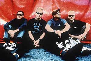 pic-newband3.jpg (14580 bytes)